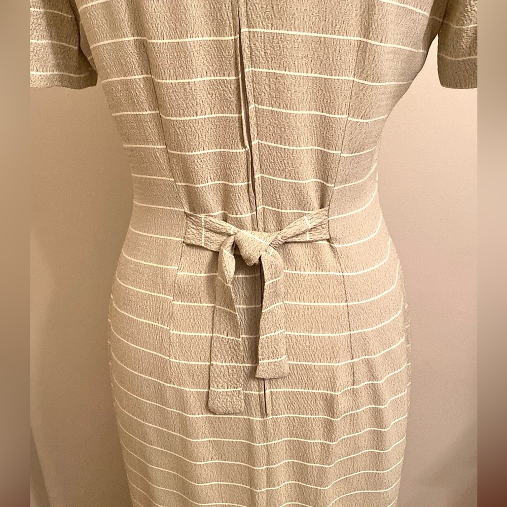 Breakin’ Loose Vintage Gold Cream Striped Satin Collar Short Sleeve Dress SZ 3/4 - Picture 9 of 14